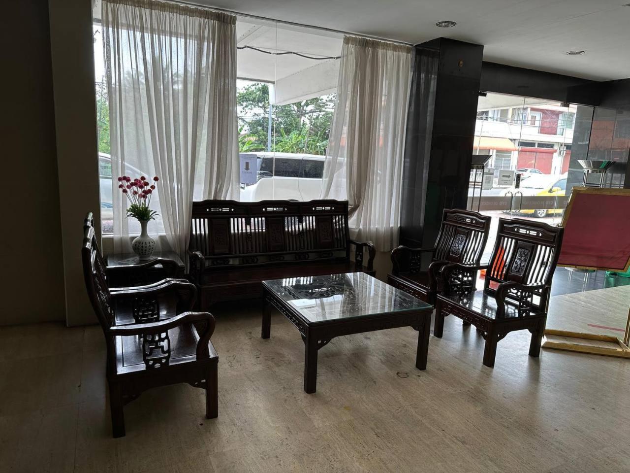 De Choice Hotel Tawau Extérieur photo